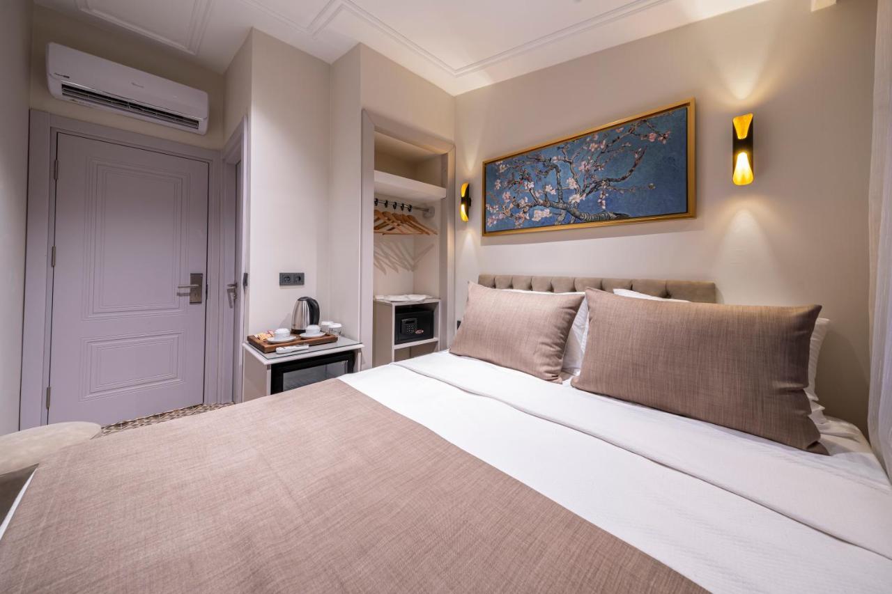 Pera Luna Premium Hotel Истанбул Екстериор снимка