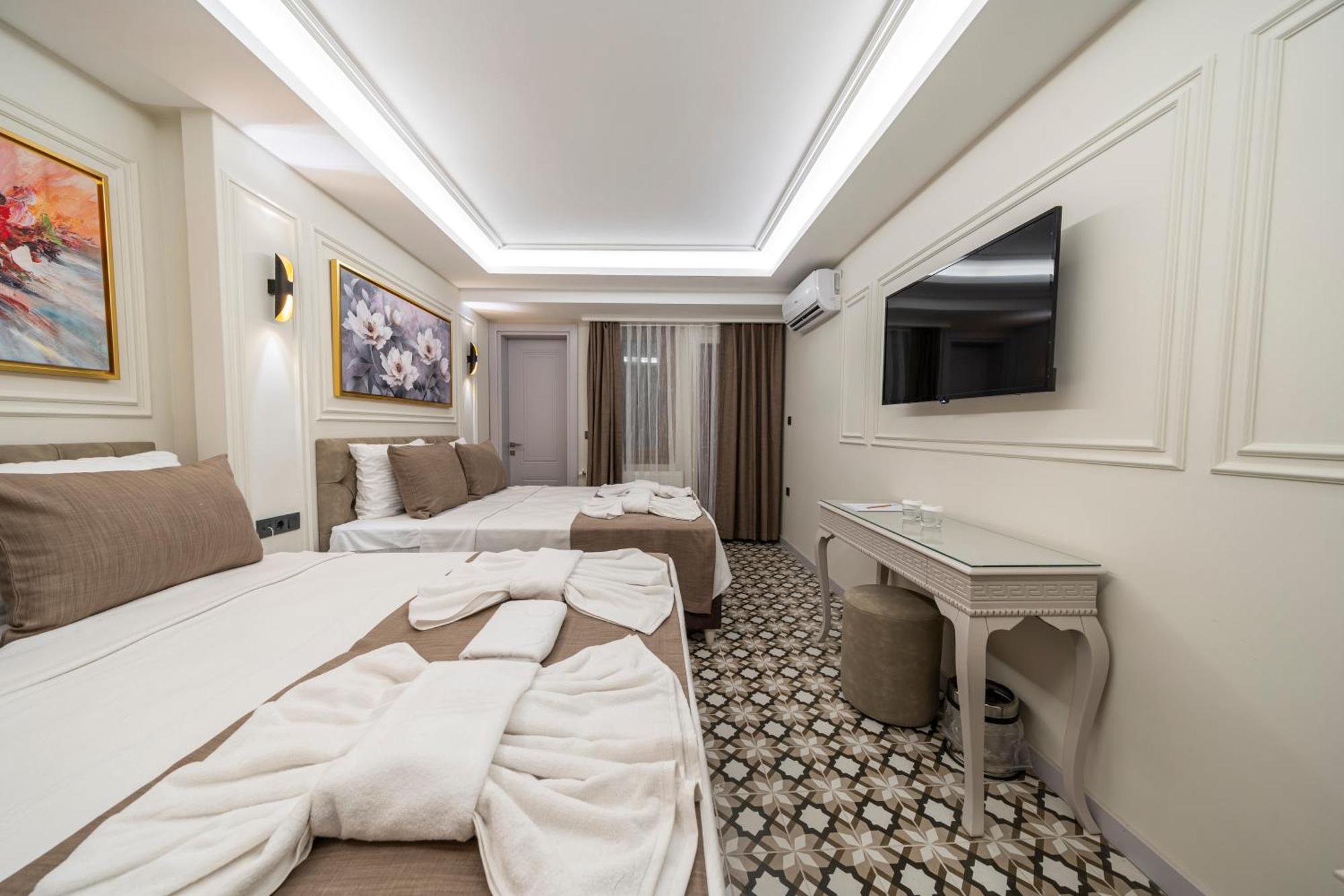 Pera Luna Premium Hotel Истанбул Екстериор снимка