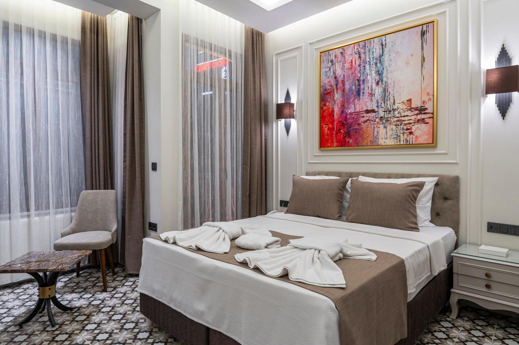 Pera Luna Premium Hotel Истанбул Екстериор снимка